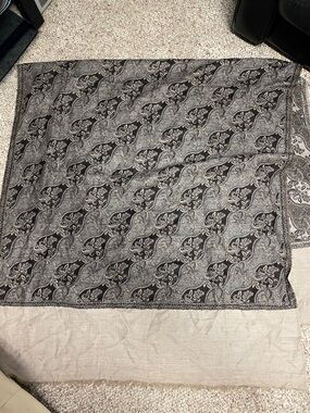 100% wool paisley print tan/brown 82 inch*39 inch scarf/wrap/shawl